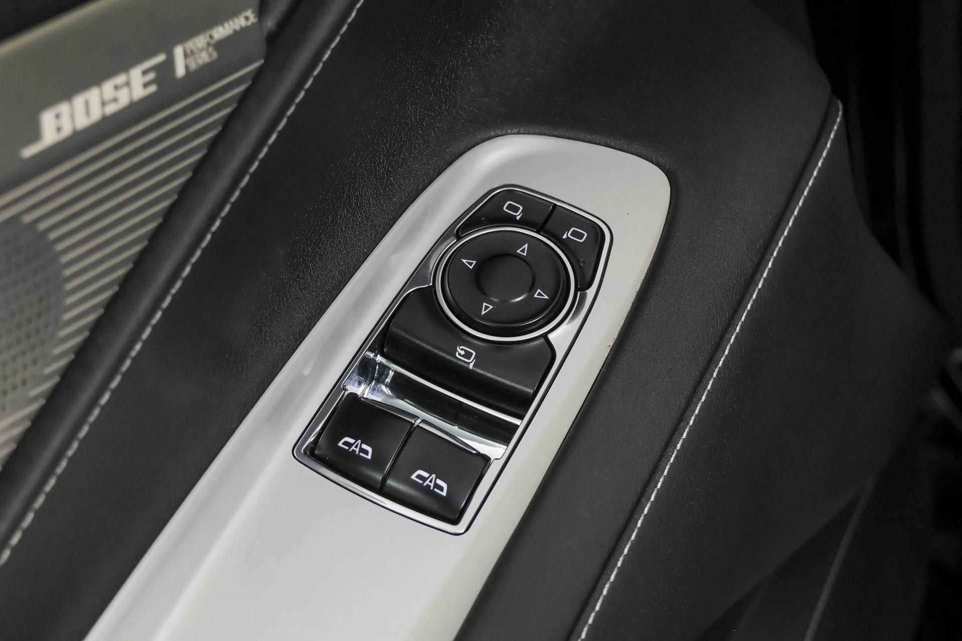 Used 2023 Chevrolet Corvette Stingray Preferred Cpe w/ Battery Protection Package RWD image 36