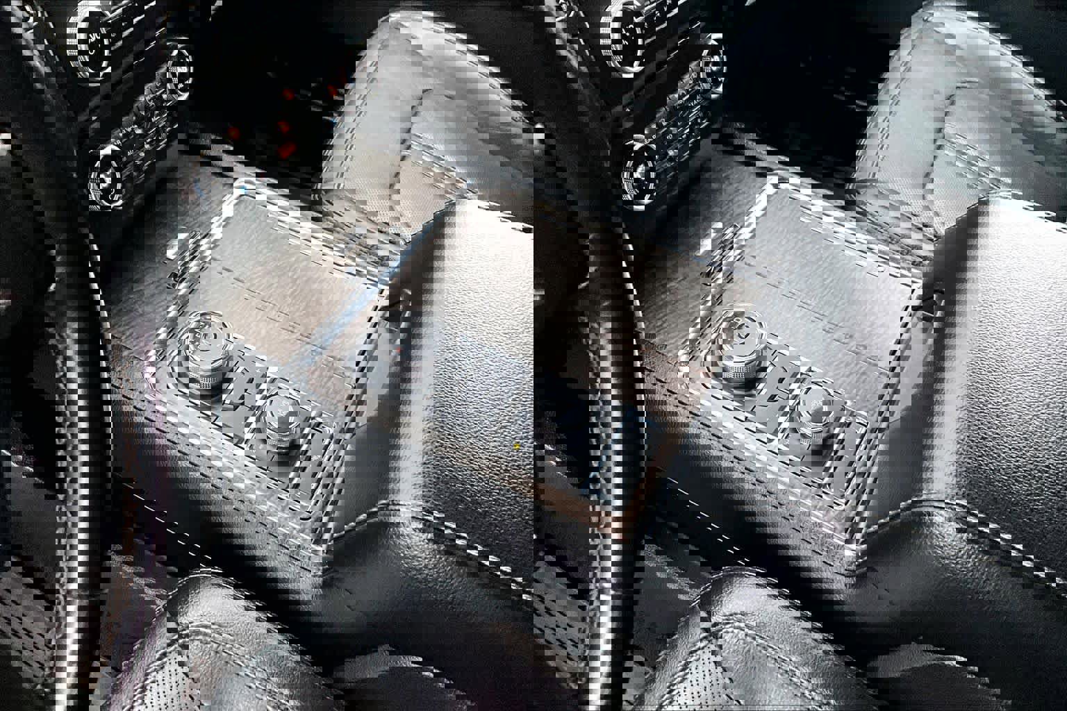 Used 2018 Ford Expedition Limited image 14