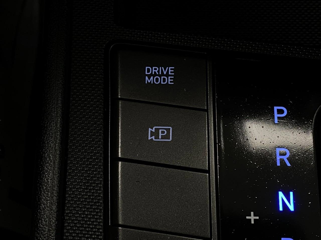 Certified 2025 Hyundai Elantra Sport FWD image 25