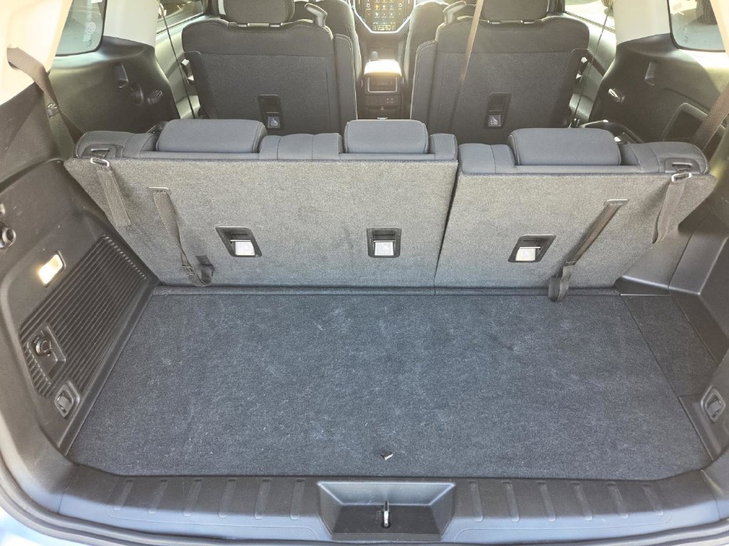 Certified 2025 Subaru Ascent Premium AWD/4WD image 10