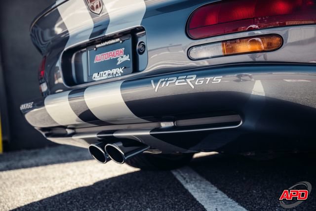 Used 2000 Dodge Viper GTS RWD image 39