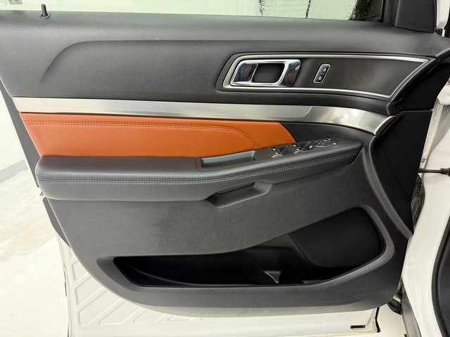 Used 2019 Ford Explorer XLT w/ Equipment Group 202A image 30