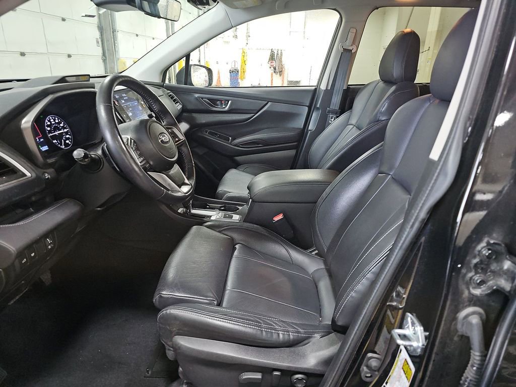 Used 2023 Subaru Ascent Limited image 3