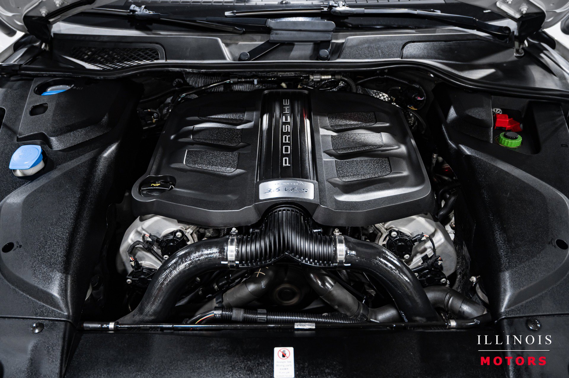 Used 2016 Porsche Cayenne S image 45