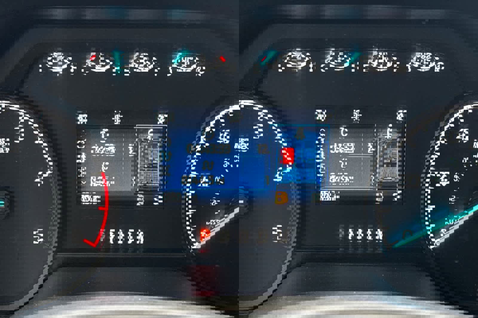 Used 2025 Ford F550 4x4 SuperCab Super Duty w/ XLT Value Package image 27