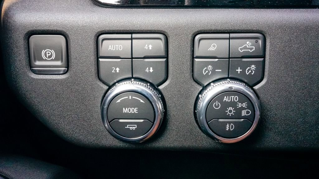 New 2025 GMC Sierra 2500 SLT w/ SLT Premium Package image 27