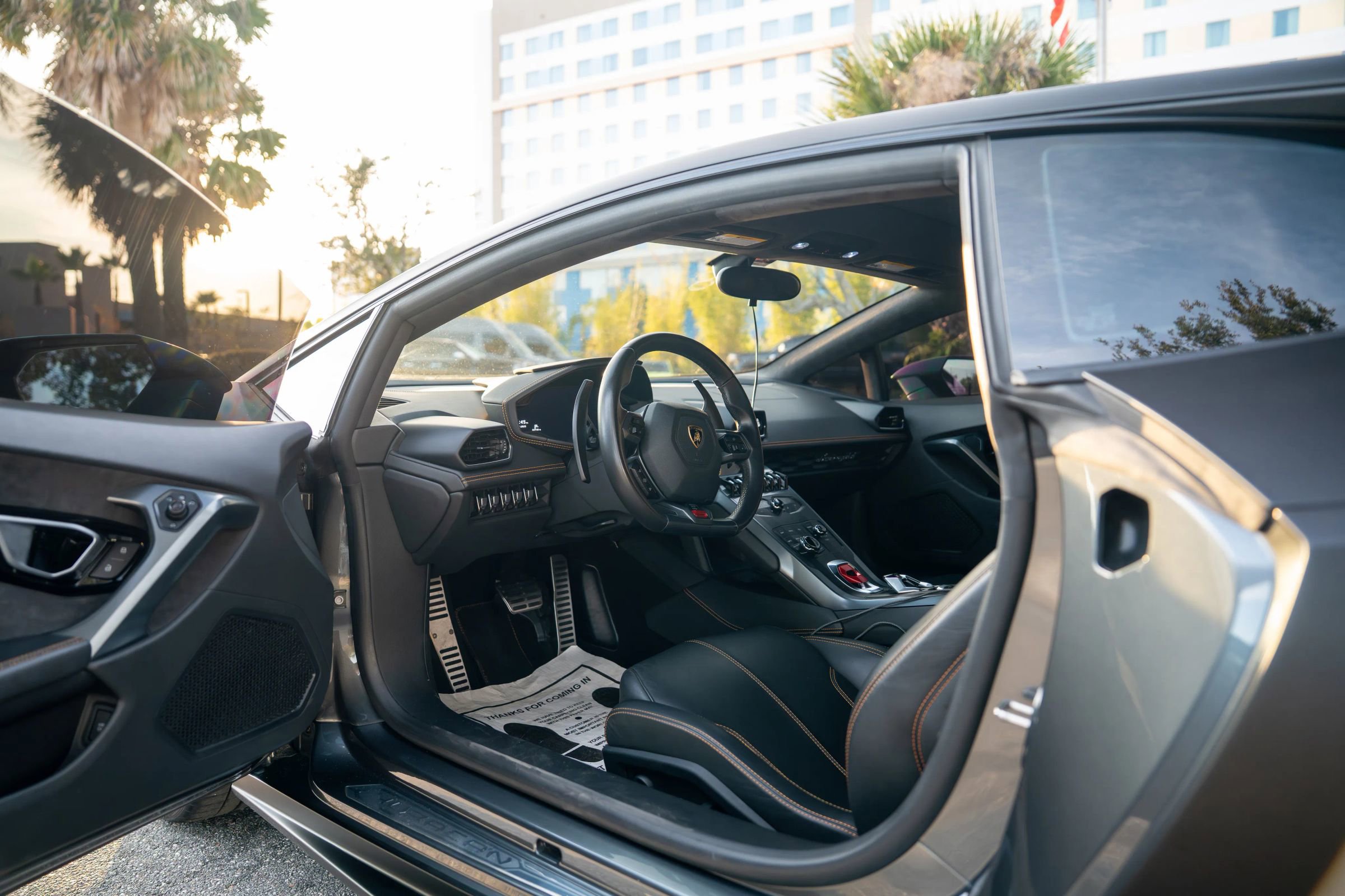 Used 2015 Lamborghini Huracan LP 610-4 image 14