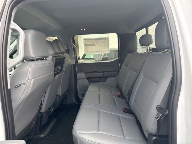 New 2026 Ford F350 XL w/ XL Chrome Package image 27