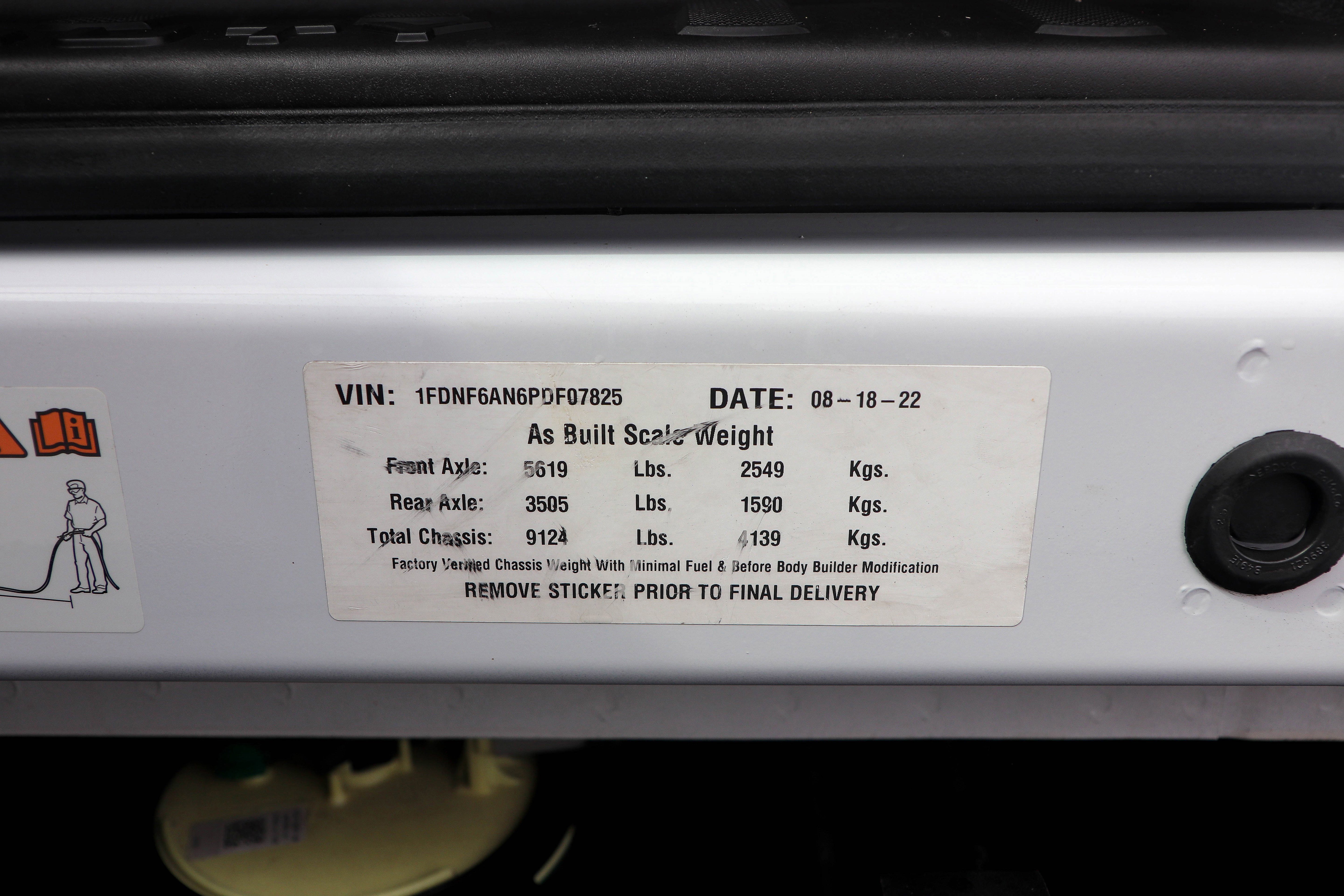 Used 2023 Ford F650 2WD Regular Cab Super Duty image 30