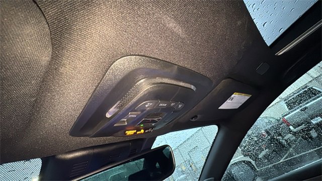 Used 2024 Toyota Crown Limited image 23