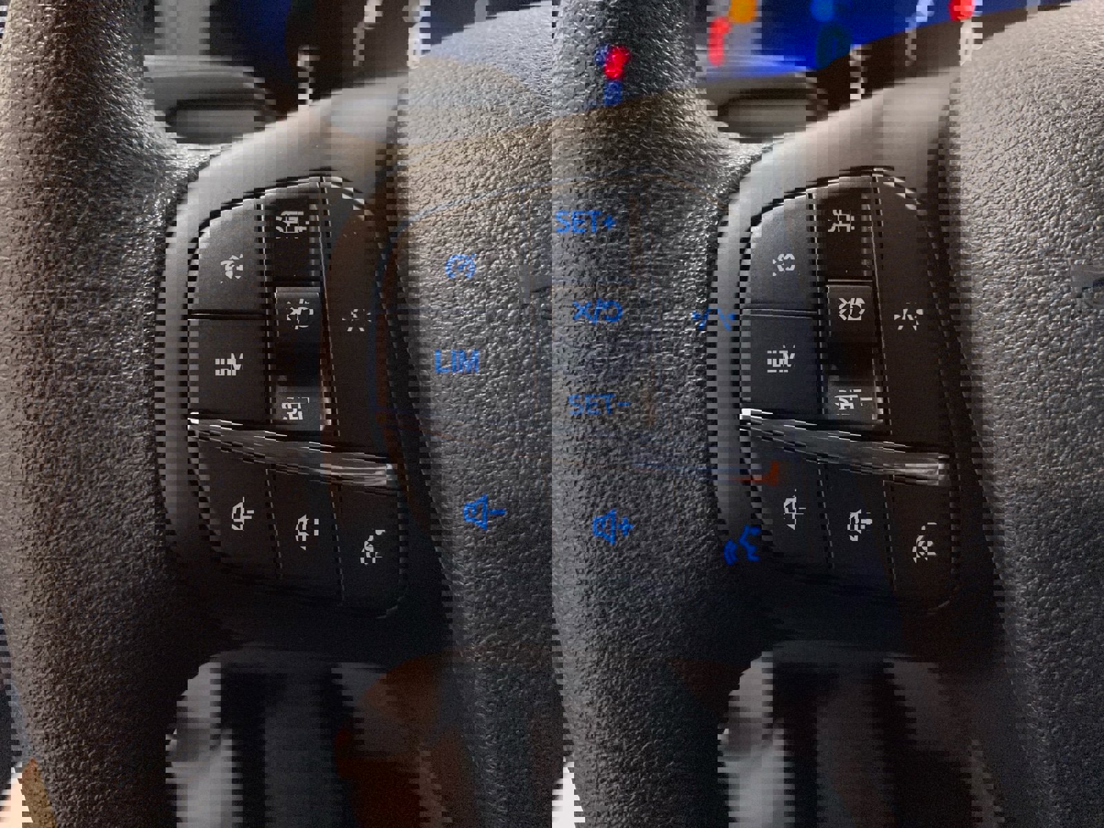 New 2026 Ford Transit 250 148 Medium Roof Extended AWD w/ Load Area Protection Package image 17