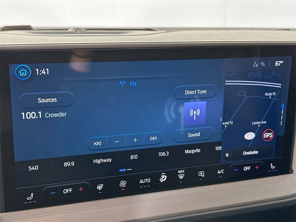 New 2025 Ford Maverick Lariat w/ Black Appearance Package image 15