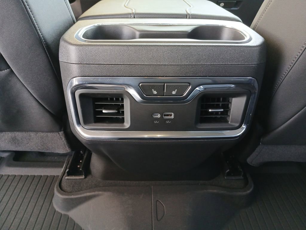 Used 2025 Chevrolet Silverado 1500 LTZ image 22