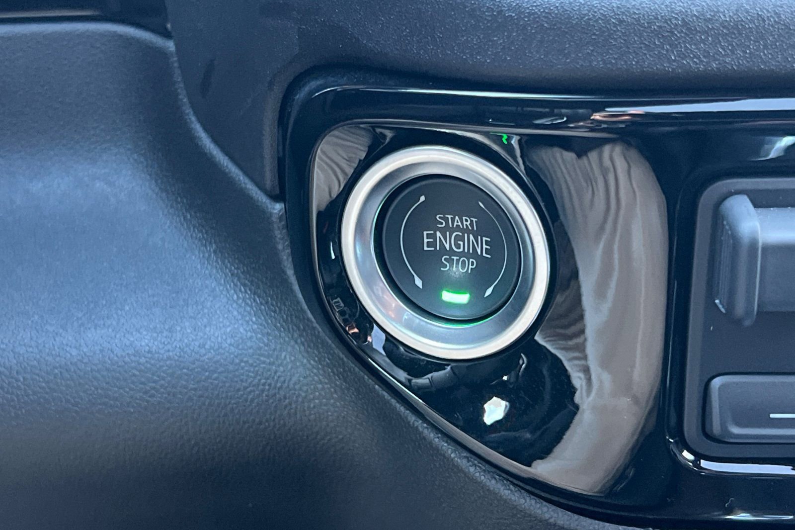 Used 2025 Chevrolet Silverado 2500 High Country w/ High Country Premium Package image 21