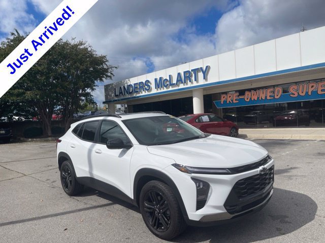 Used 2024 Chevrolet Trax ACTIV w/ Sunroof Package