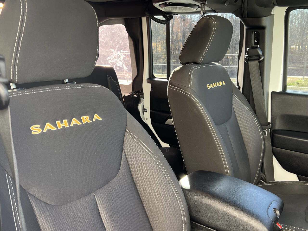 Used 2014 Jeep Wrangler Unlimited Sahara image 8