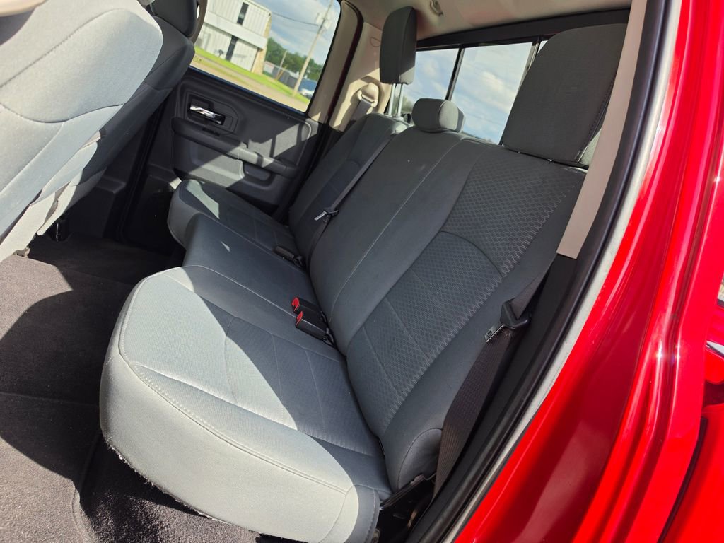 Used 2017 RAM 1500 Classic SLT AWD/4WD image 8