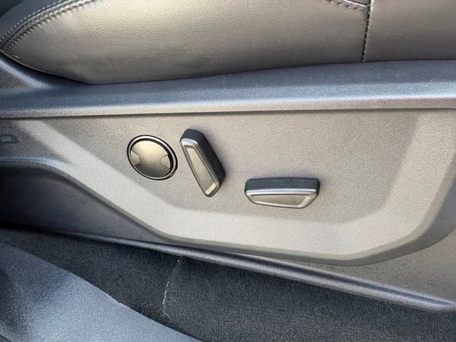 Used 2025 Ford Expedition Tremor AWD/4WD image 30