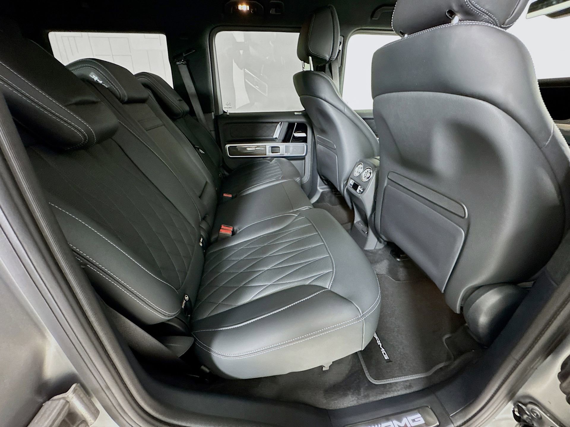 New 2026 Mercedes-Benz G 63 AMG 4MATIC image 30