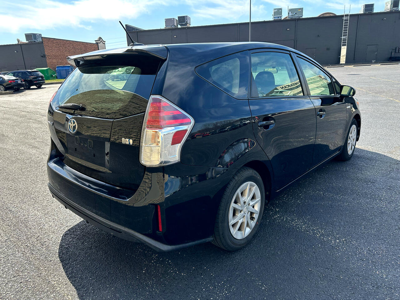 Used 2015 Toyota Prius V Three image 5