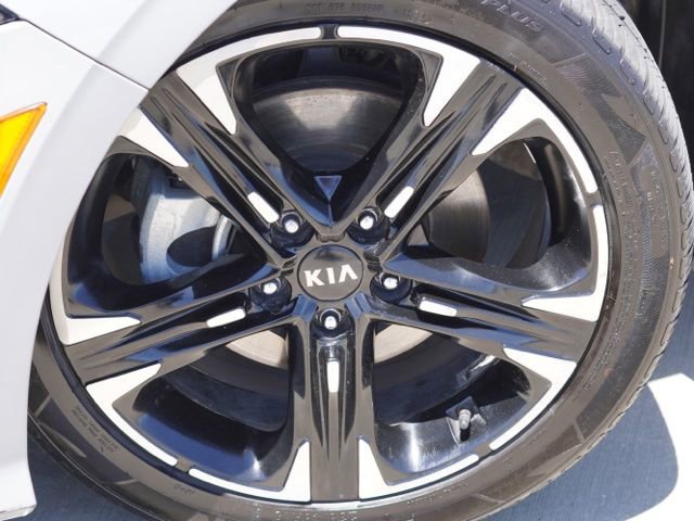 Used 2021 Kia K5 GT-Line AWD/4WD image 11