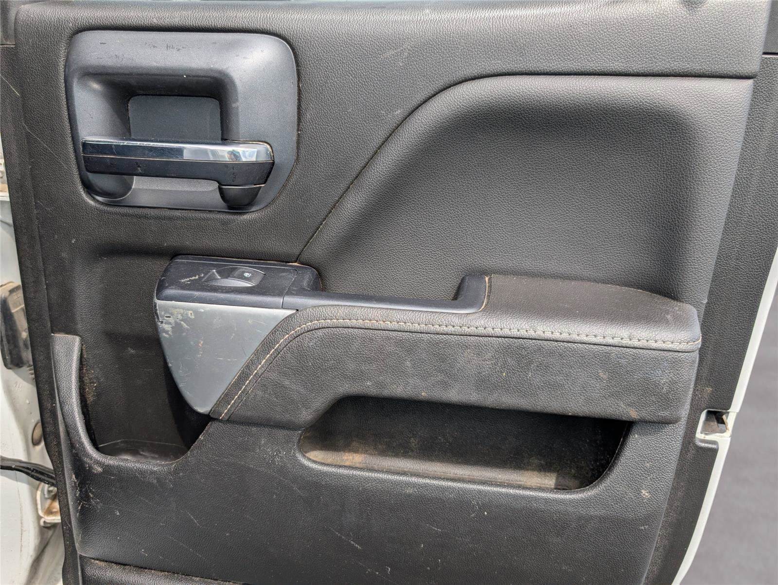 Used 2018 Chevrolet Silverado 1500 LT image 35