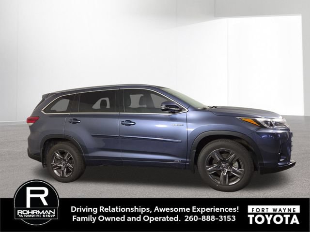 Used 2018 Toyota Highlander Limited Platinum AWD/4WD image 5