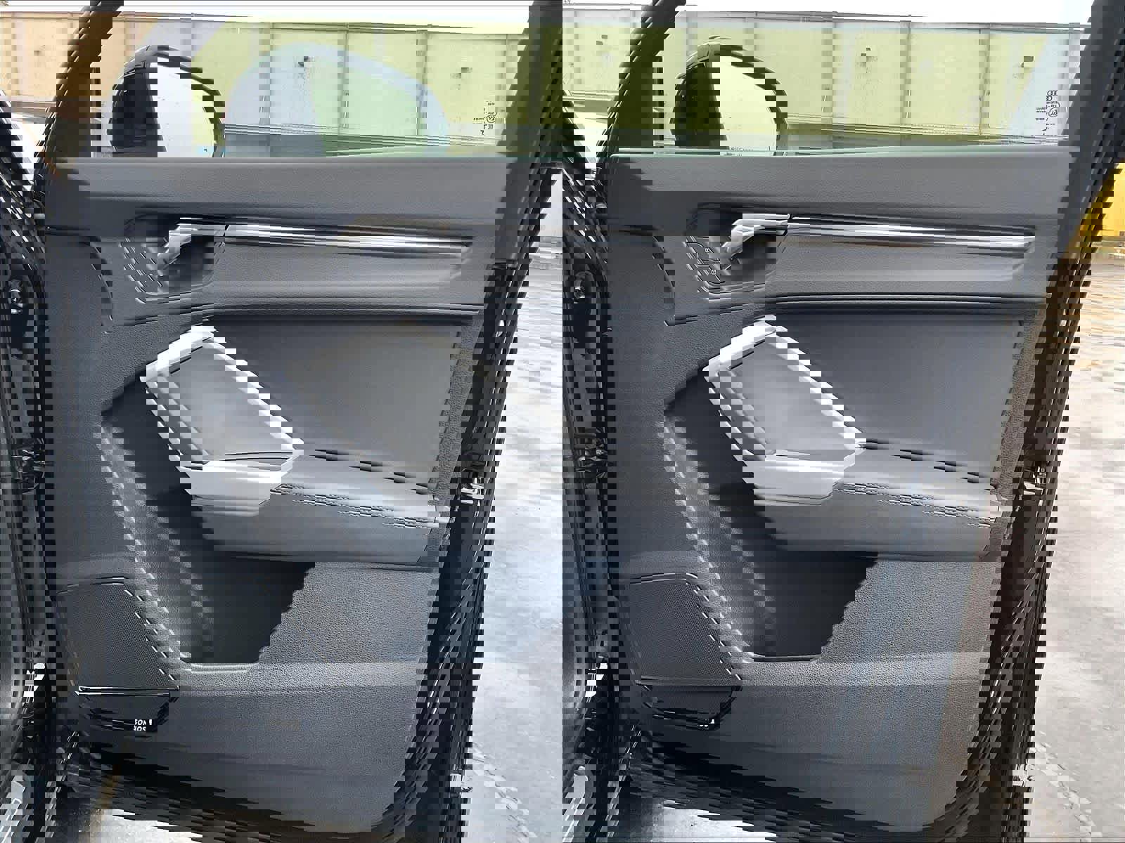 Used 2025 Audi Q3 2.0T Premium Plus image 27