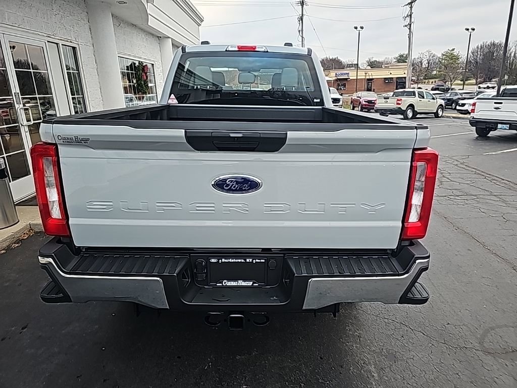 New 2026 Ford F250 XL image 5