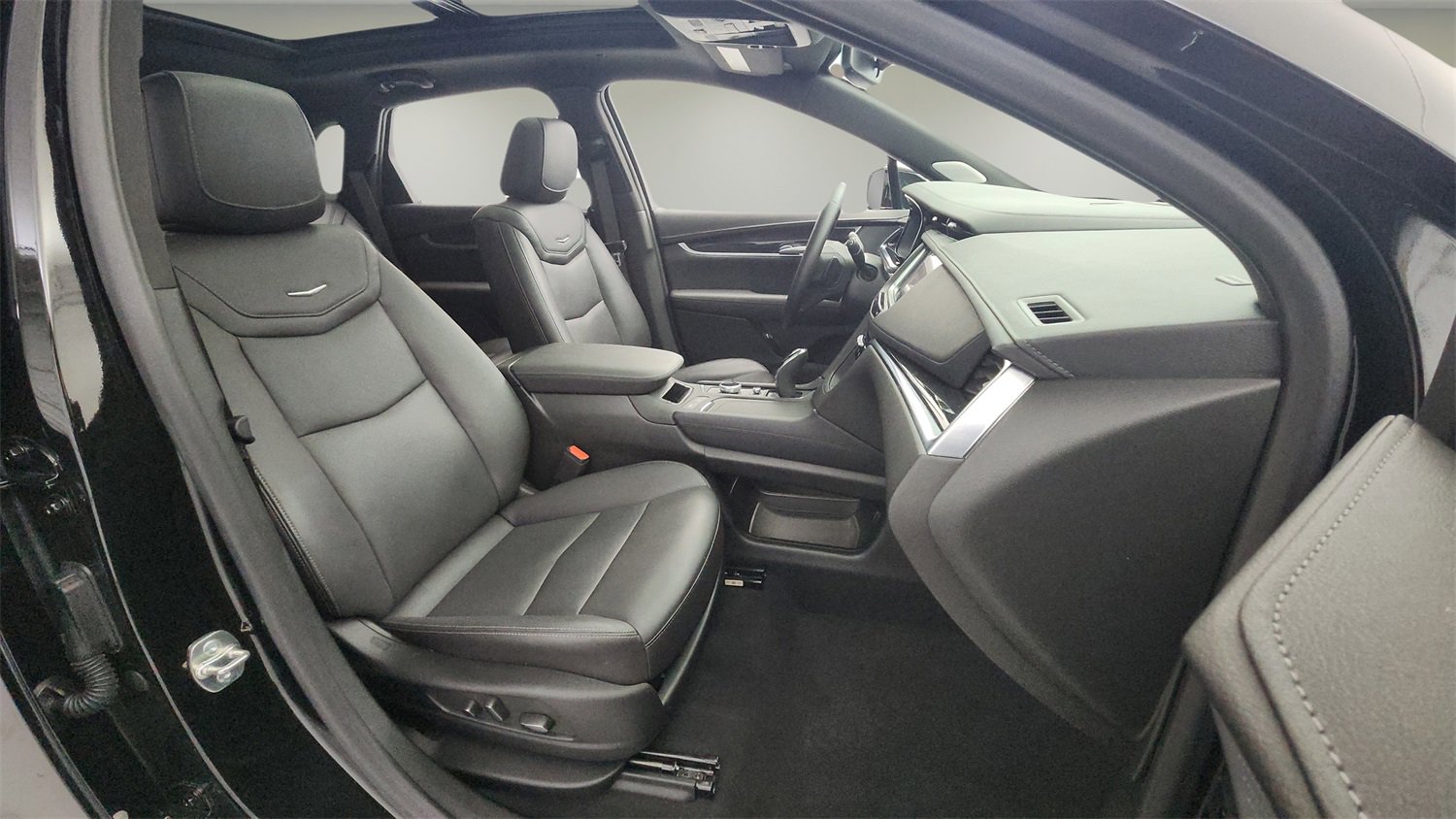 Used 2025 Cadillac XT5 Premium Luxury image 26