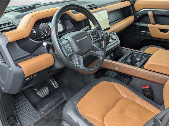 Used 2023 Land Rover Defender 110 X image 10
