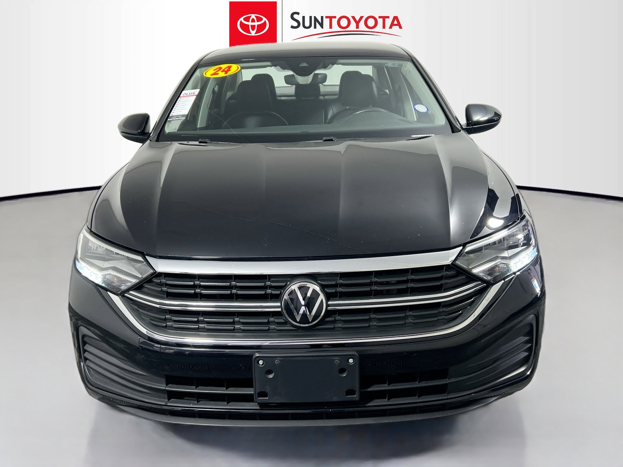 Used 2024 Volkswagen Jetta SE image 10