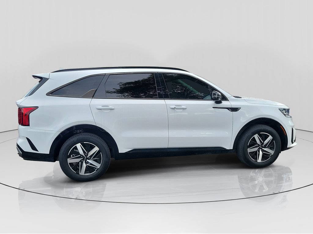 Used 2023 Kia Sorento S w/ Panoramic Sunroof Package FWD image 8