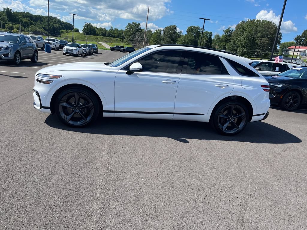 Used 2026 Genesis GV70 3.5T Sport Prestige AWD/4WD image 2