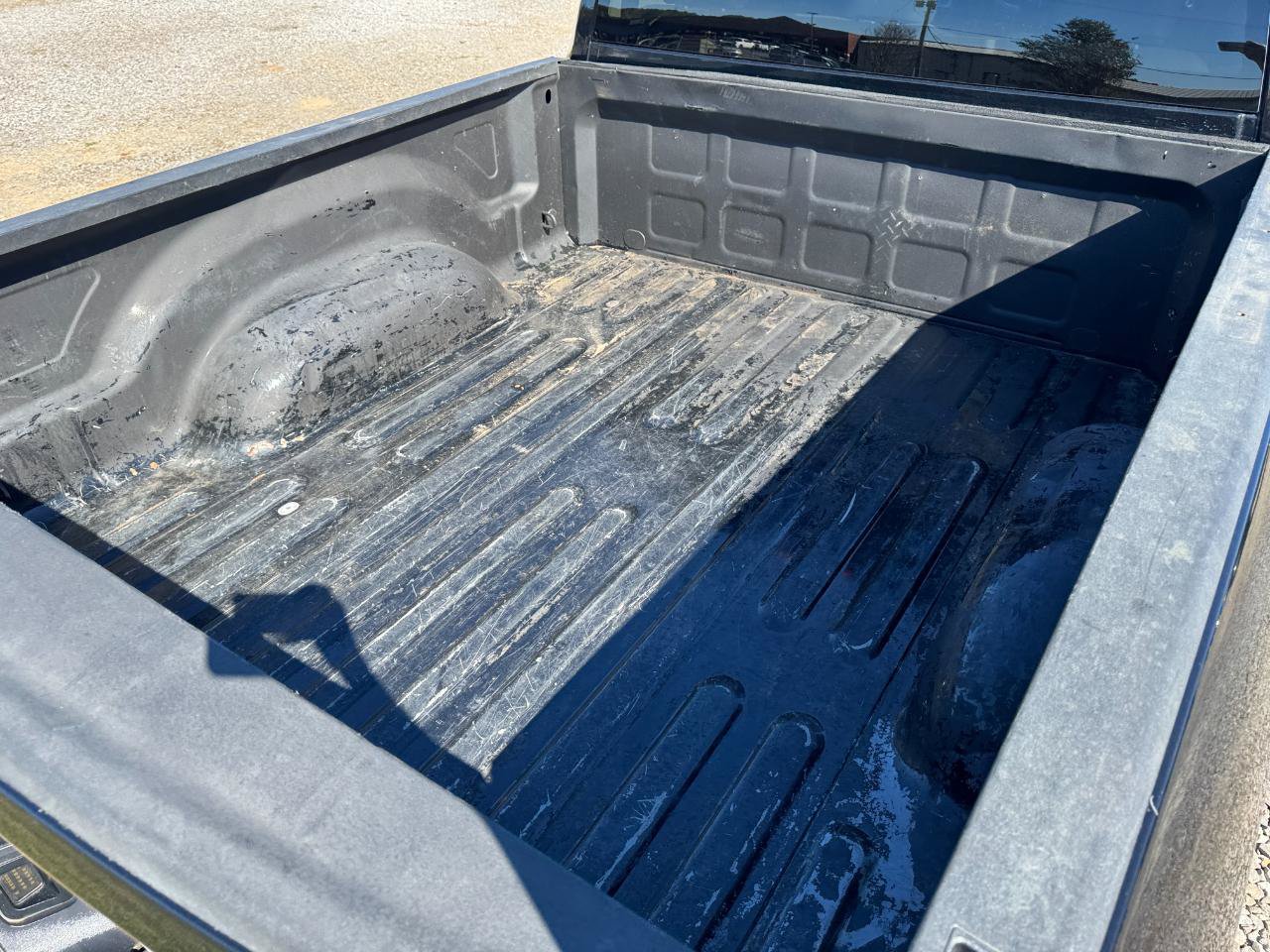 Used 2021 RAM 1500 Classic SLT RWD image 16