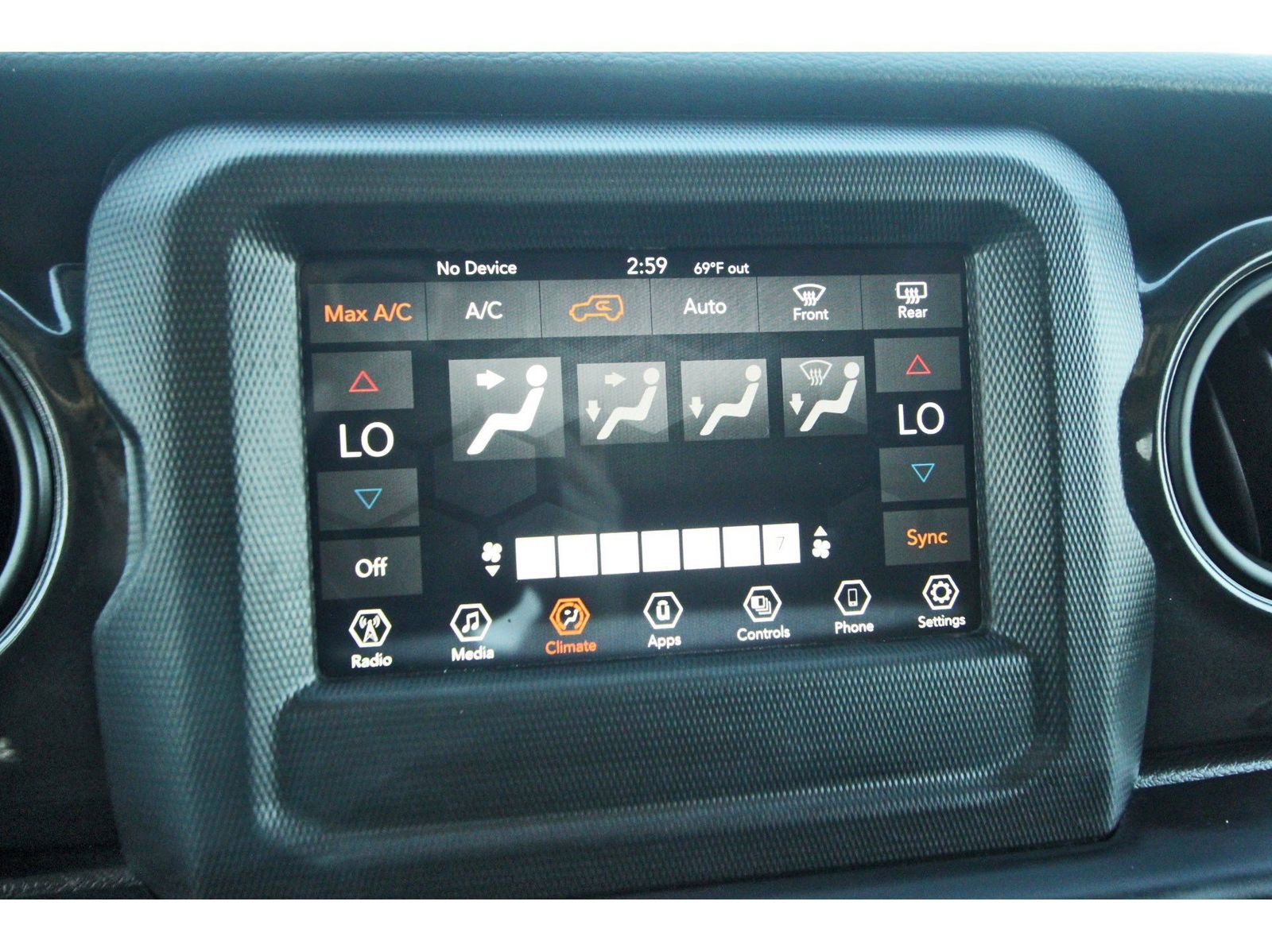 Used 2022 Jeep Wrangler Unlimited Sport image 25