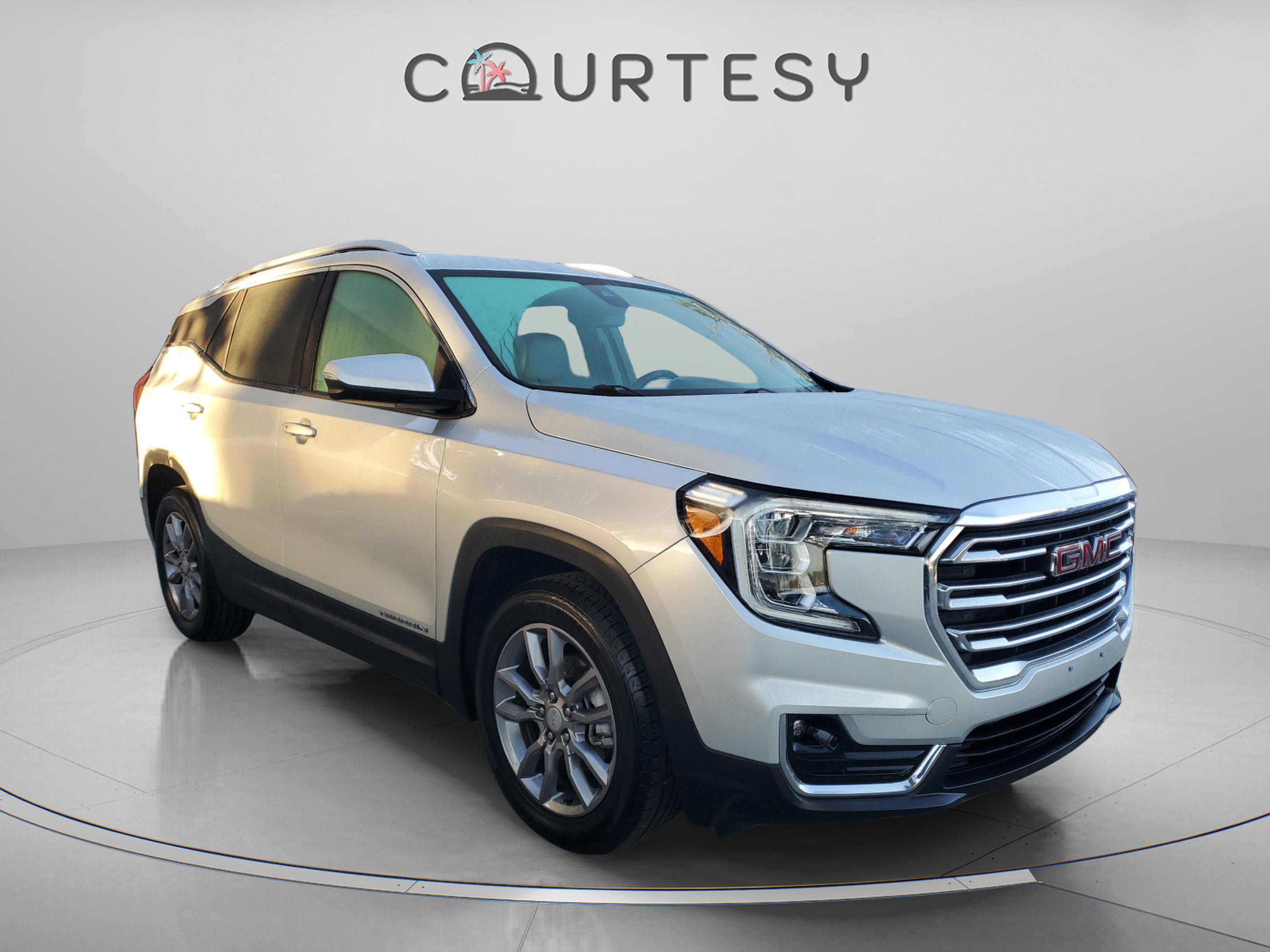 Used 2022 GMC Terrain SLT image 5