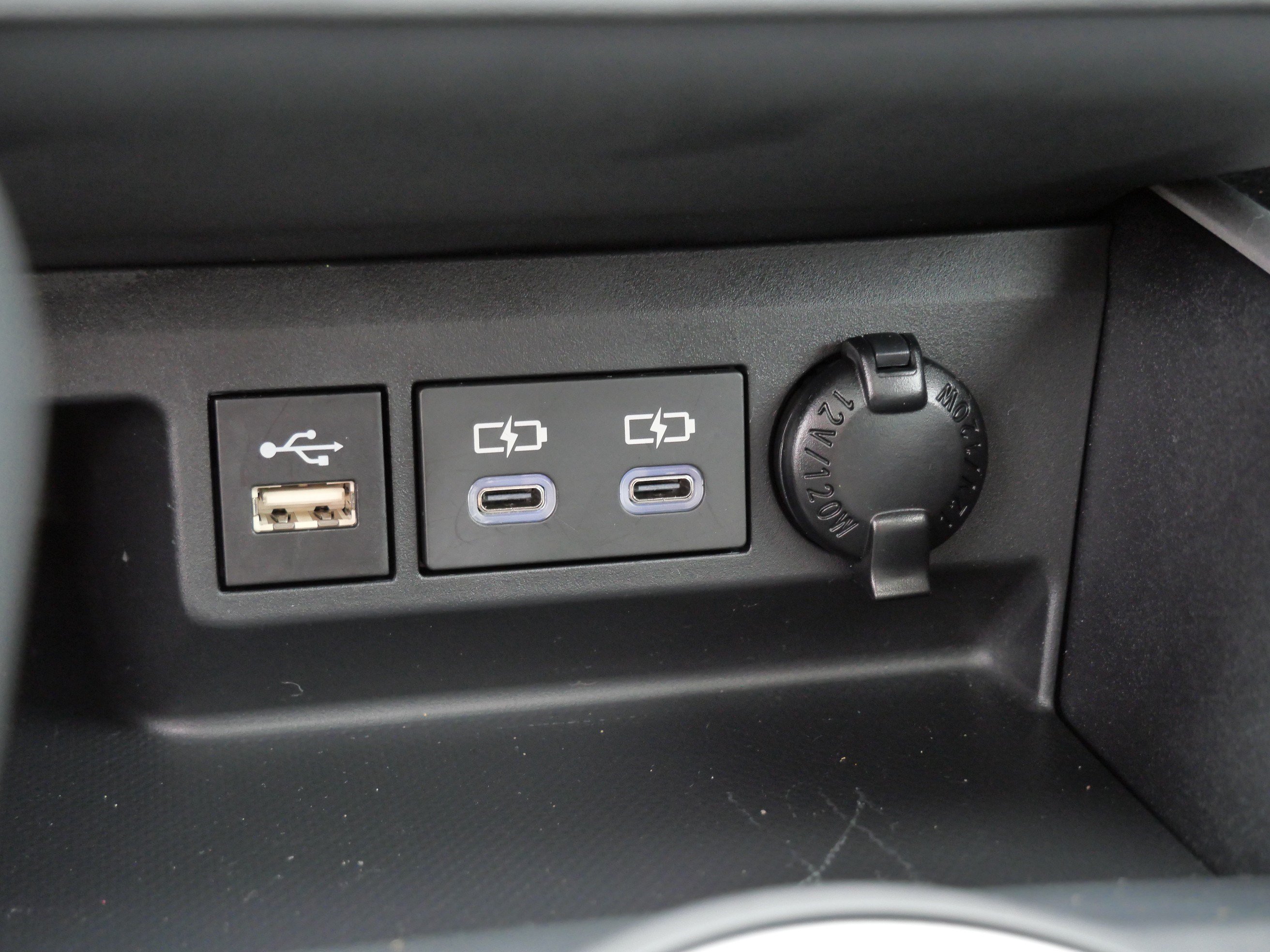 Certified 2025 Toyota Highlander XLE AWD/4WD image 33