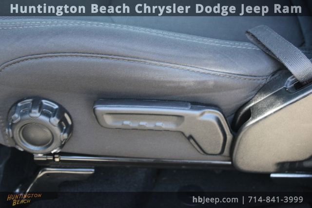 Used 2022 Jeep Wrangler Unlimited Sport image 33