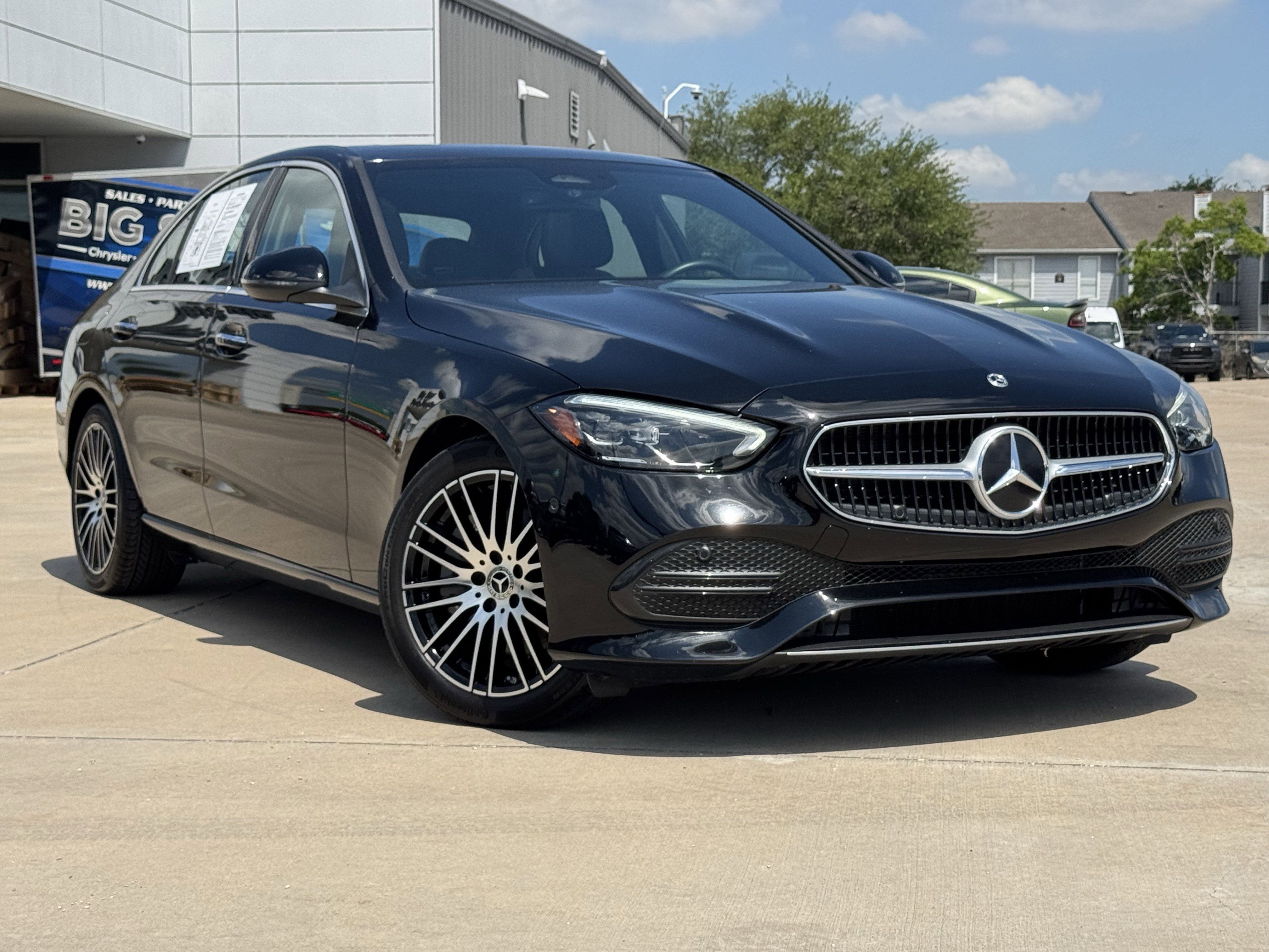 Used 2024 Mercedes-Benz C 300 Sedan video 2