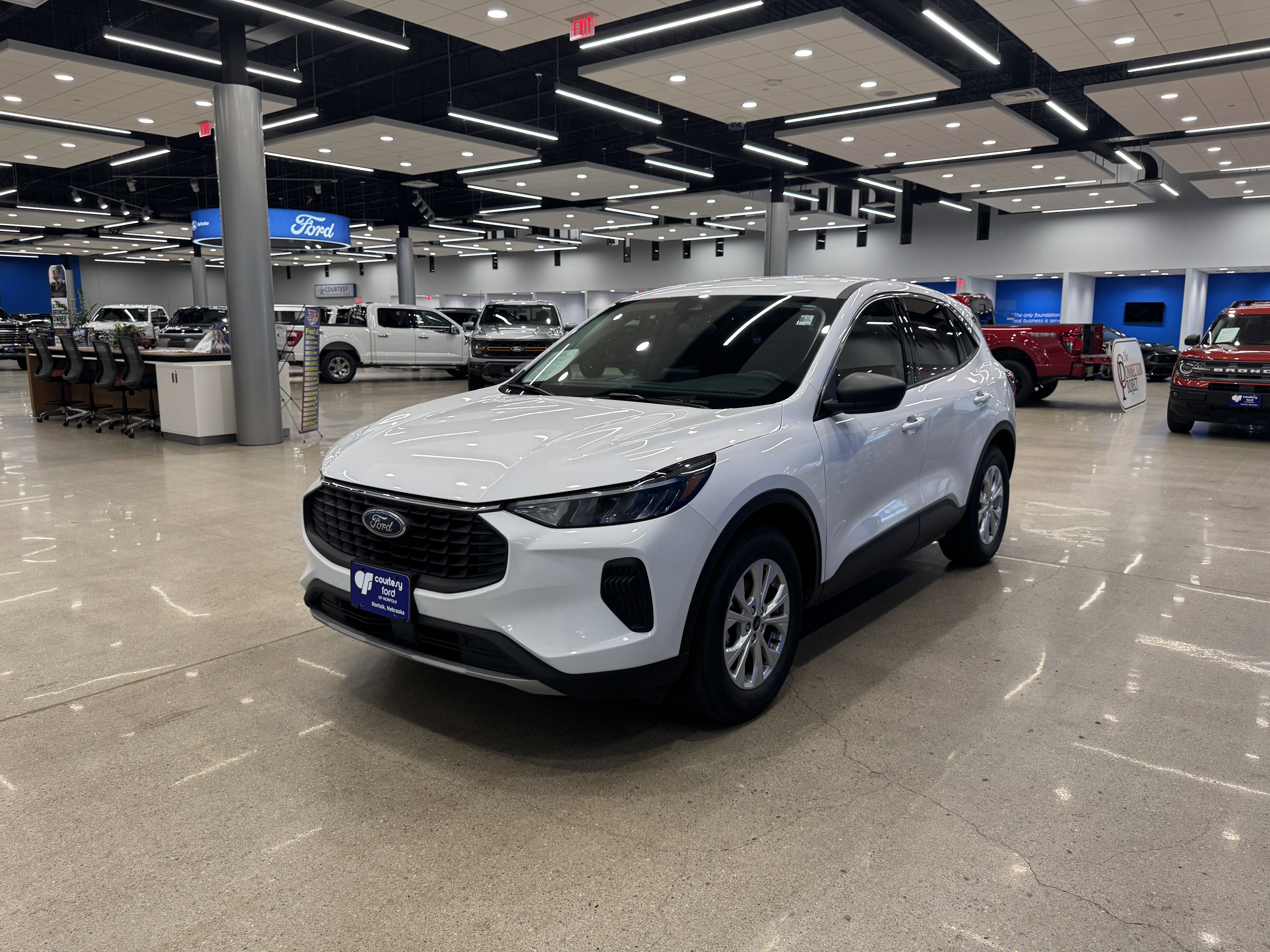 Certified 2024 Ford Escape Active image 4