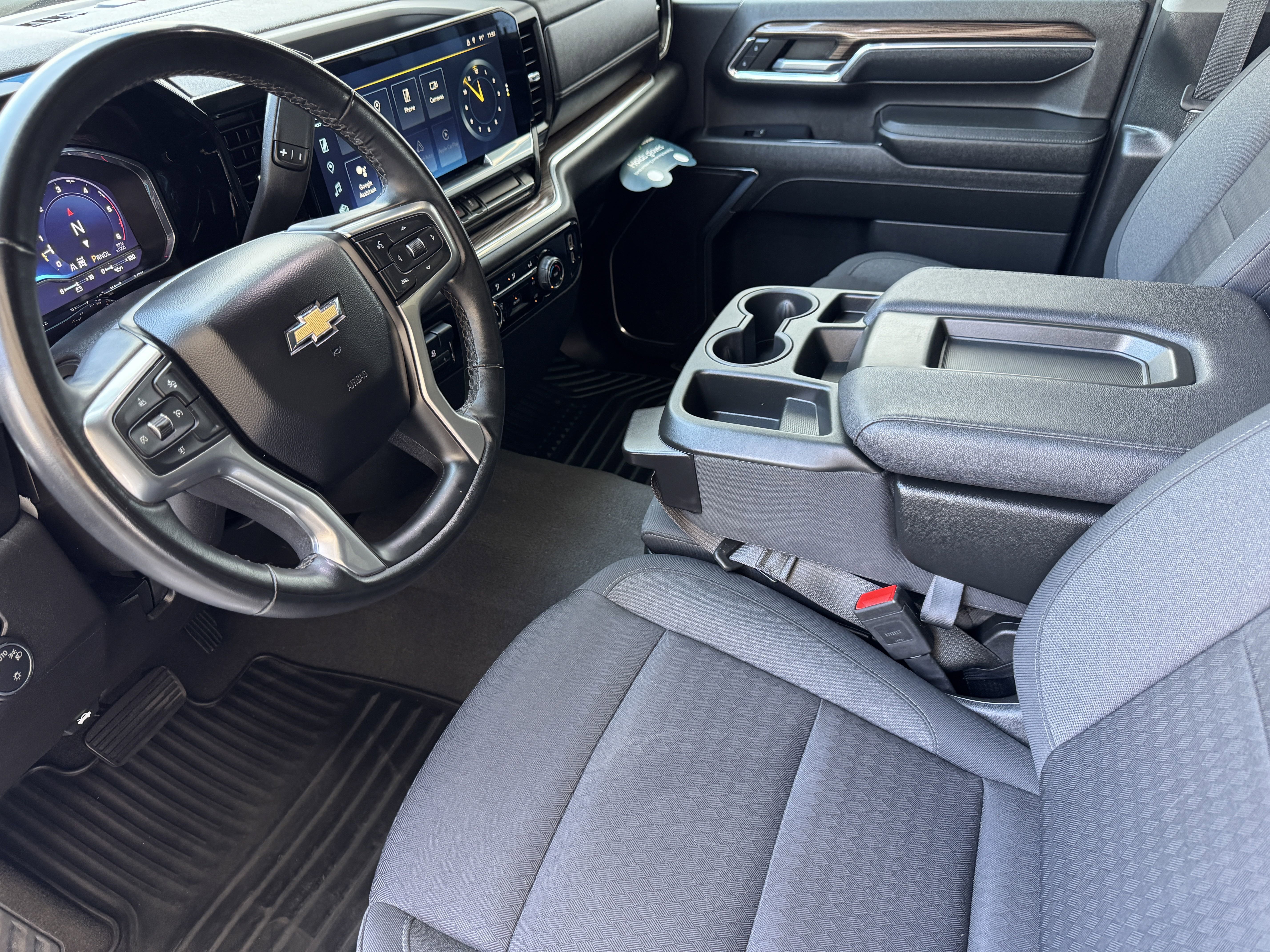 Certified 2024 Chevrolet Silverado 2500 LT image 8