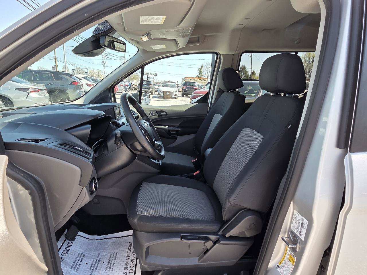 Used 2021 Ford Transit Connect XL image 12