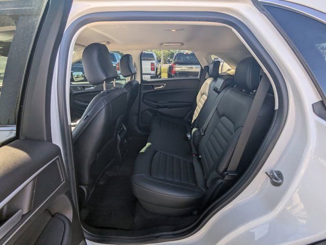 Certified 2021 Ford Edge SEL w/ Convenience Package image 16