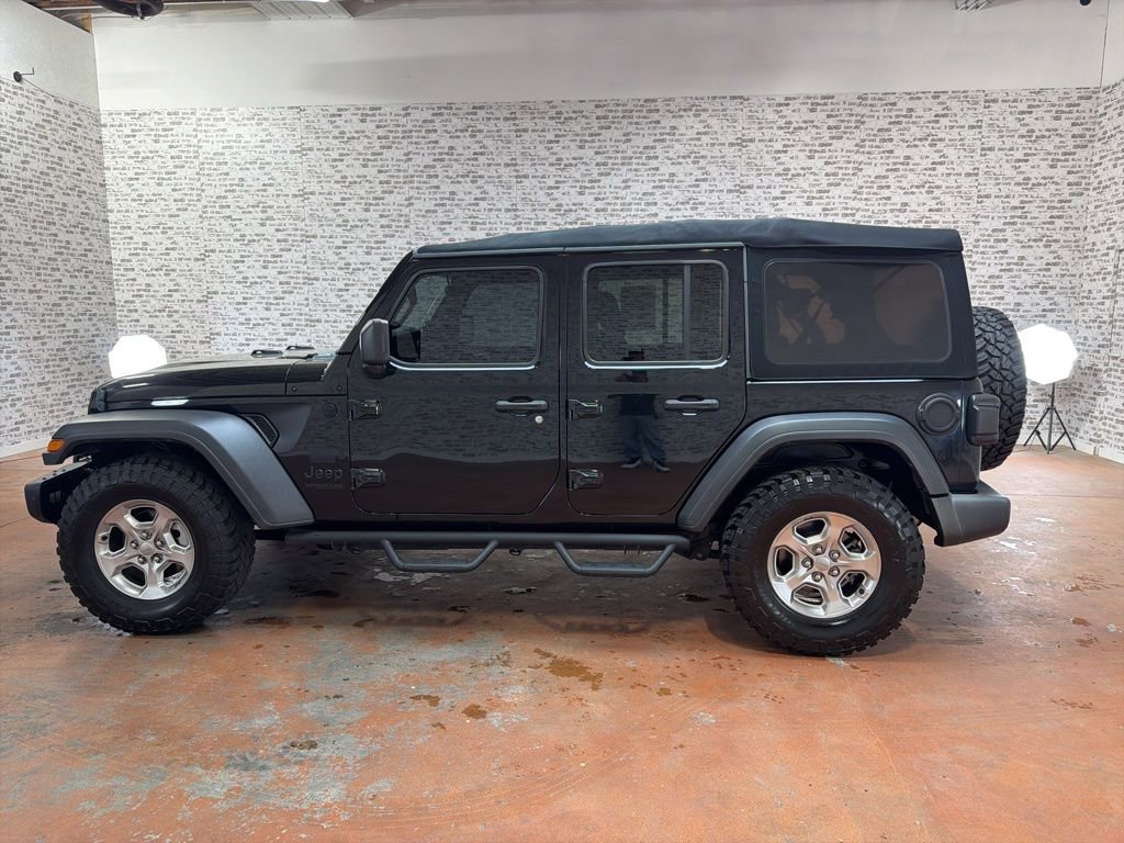 Used 2021 Jeep Wrangler Unlimited Sport image 4