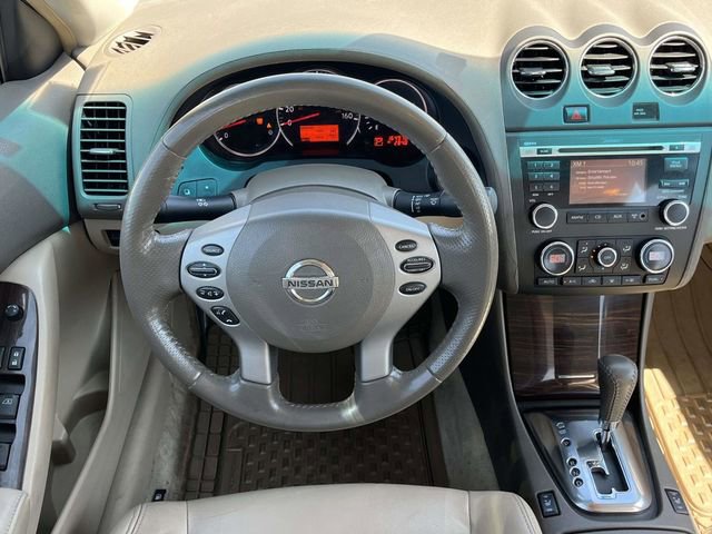Used 2011 Nissan Altima 2.5 SL w/ 2.5SL Pkg FWD image 18