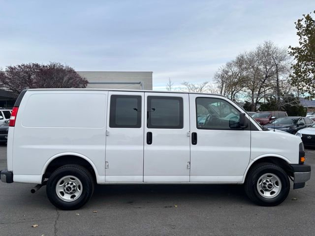 Certified 2022 GMC Savana 2500 w/ Driver Convenience Package image 8