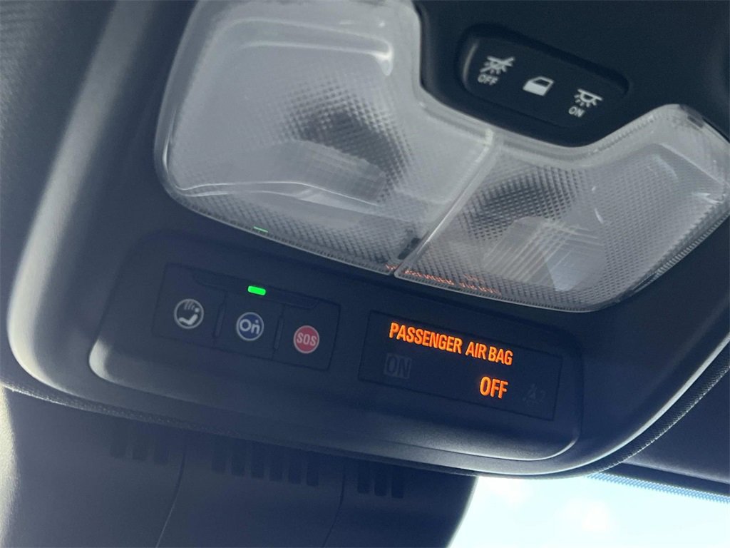 Certified 2024 Chevrolet Colorado ZR2 w/ ZR2 Convenience Package III image 26