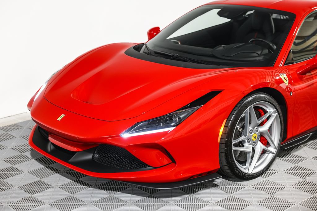 Used 2020 Ferrari F8 Tributo RWD image 21