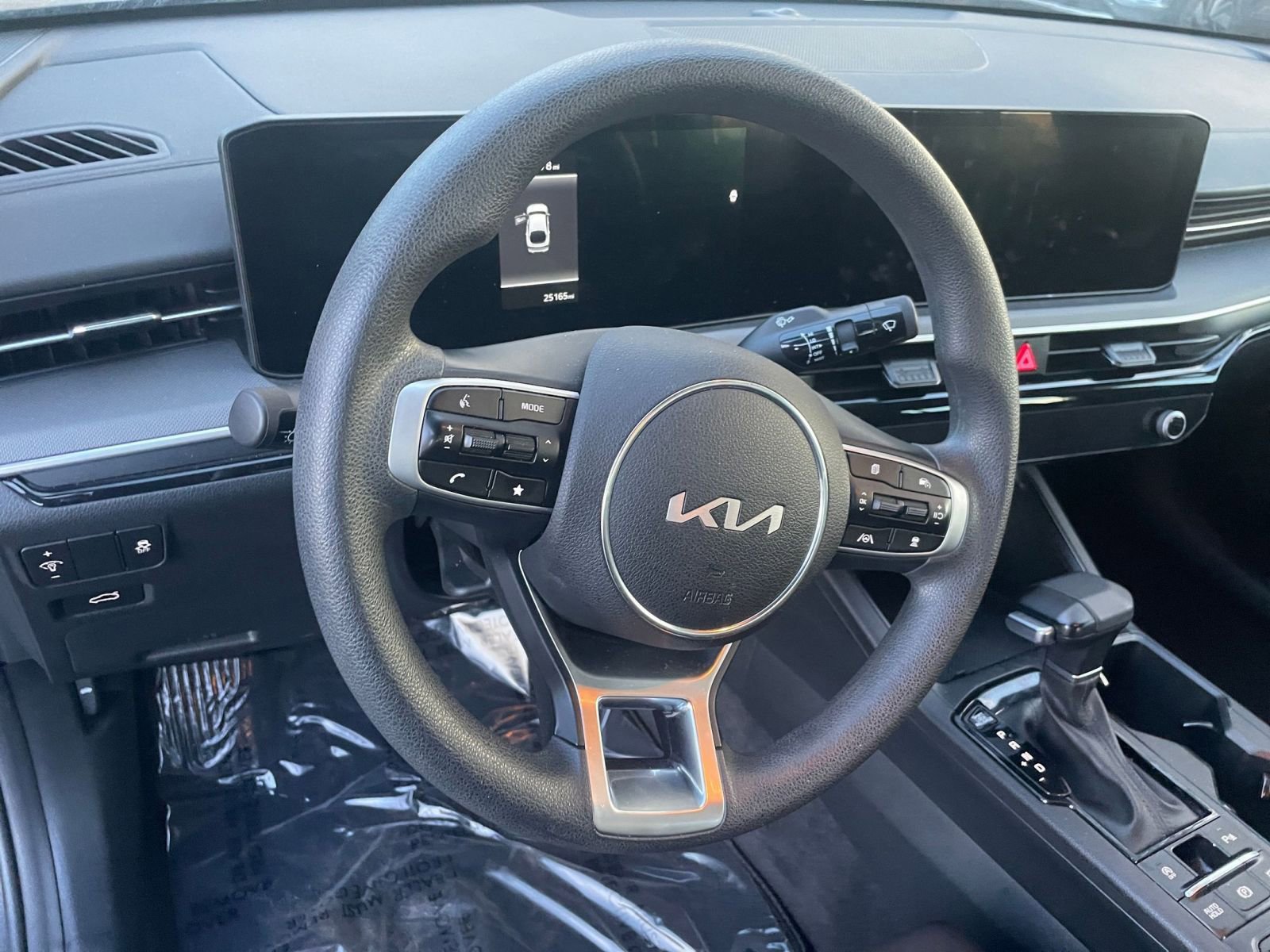 Used 2025 Kia K5 LXS image 27
